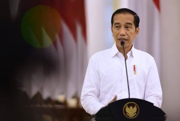 Jokowi Minta Masyarakat Jaga Jarak di Terminal, Stasiun dan Bandara