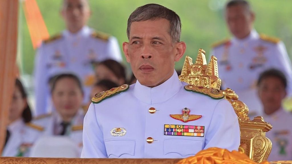Hindari Covid-19, Raja Thailand Isolasi Diri di Hotel Bersama 20 Selirnya