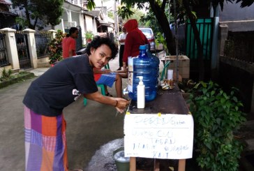 FOTO Cegah Covid-19, Wajib Cuci Tangan Masuk Wilayah RT 04/RW 14 BSP Bekasi