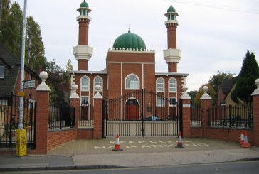Mengapa Ada Fatwa ‘Lockdown’ Masjid dan Peniadaan Ibadah Berjamaah?