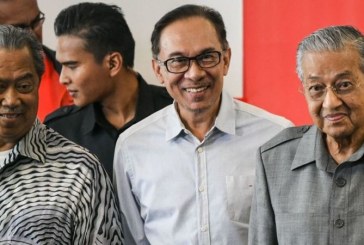 Anwar Ibrahim Klaim Telah Gulingkan PM Malaysia!