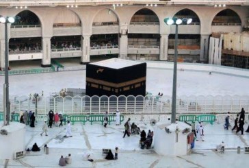 Arab Saudi Izinkan Shalat Lima Waktu di Masjidil Haram