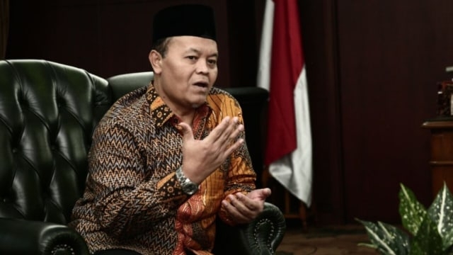 HNW Nilai Sangat Bijak Bila Jokowi Terbitkan Perppu Cabut UU Ciptaker