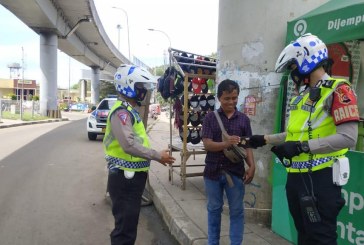 Antisipasi Libur Nataru, Ditlantas Polda Banten Rutin Patroli dan Beri Imbauan Prokes