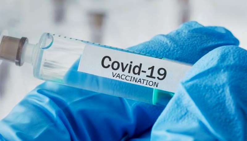 Vaksin Covid-19 Tahap Pertama Diprioritaskan untuk Tenaga Medis