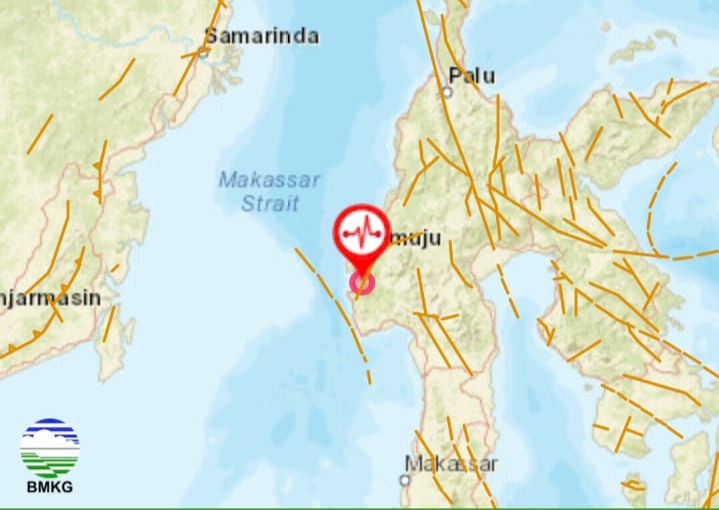 Pastikan Kondisi Gempa Majene, TNI AU Terbangkan Alutsista