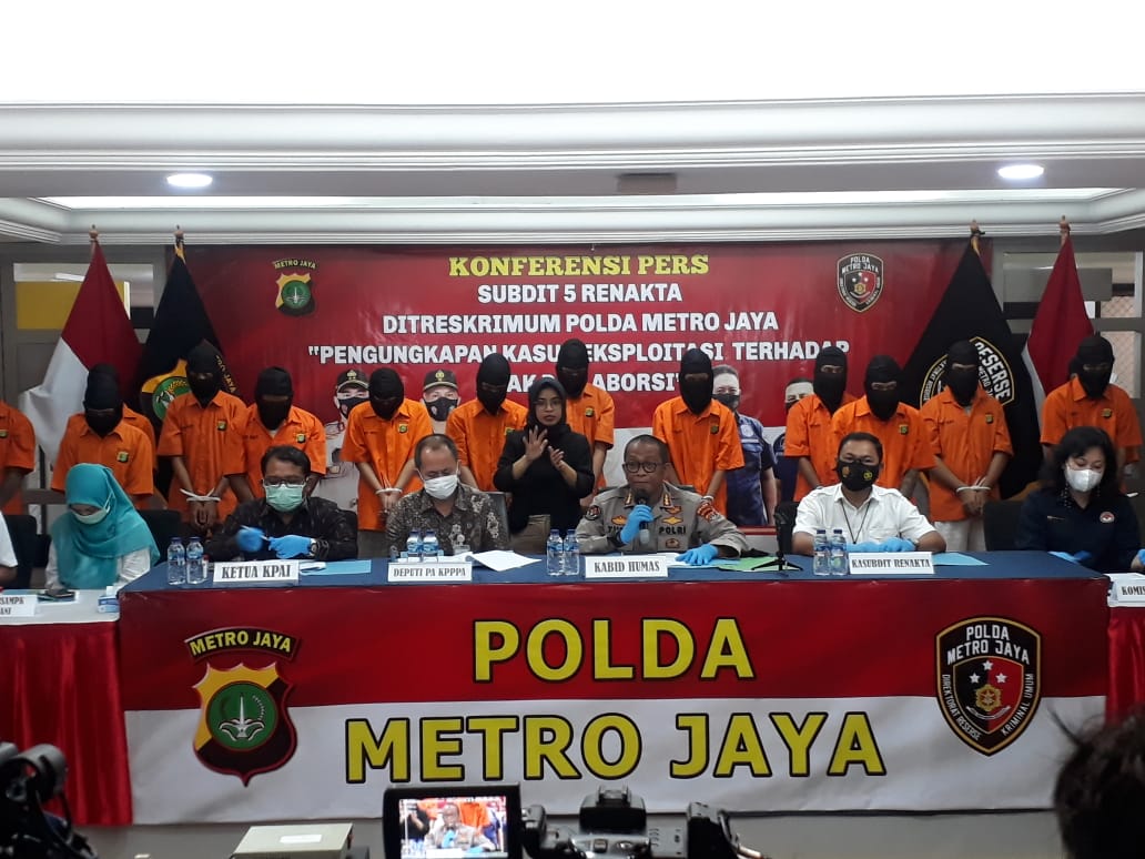 Ditreskrimum Polda Metro Jaya Tangkap WNA Pelaku Pencabulan Anak