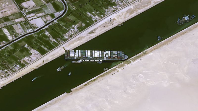 Kapal Raksasa Kandas, Terusan Suez Rugi Rp43 Triliun PerHari