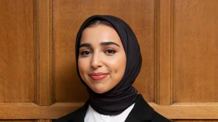 Pengacara Inggris Luncurkan Jilbab untuk Pengadilan