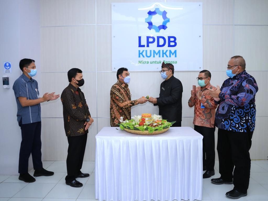 Tingkatkan Mutu Layanan Kepada Koperasi, Satgas LPDB-KUMKM Provinsi Jabar Tempati Kantor Baru