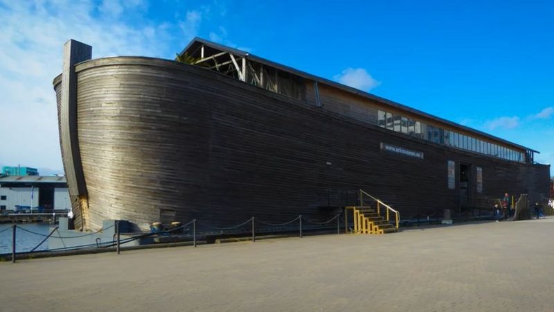Wow! Ini Ada yang Bikin Kapal Nabi Nuh Tiruan