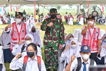 Kemenhub Berkolaborasi dengan TNI AU Gelar Vaksinasi di Sekolah-sekolah Transportasi