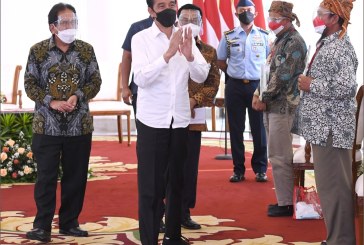 Presiden Jokowi Serahkan 124.120 Sertifikat Hak Atas Tanah Hasil Reforma Agraria di 26 Provinsi
