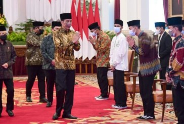 Jokowi Ungkap Indonesia Berpeluang Besar Jadi Pemain Utama Ekonomi Syariah dan Industri Halal Dunia