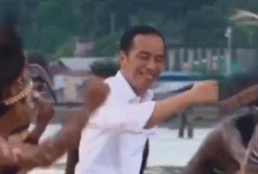 Video Beredar Jokowi Joget Tanpa Masker, Fadjroel: Itu Tidak Benar