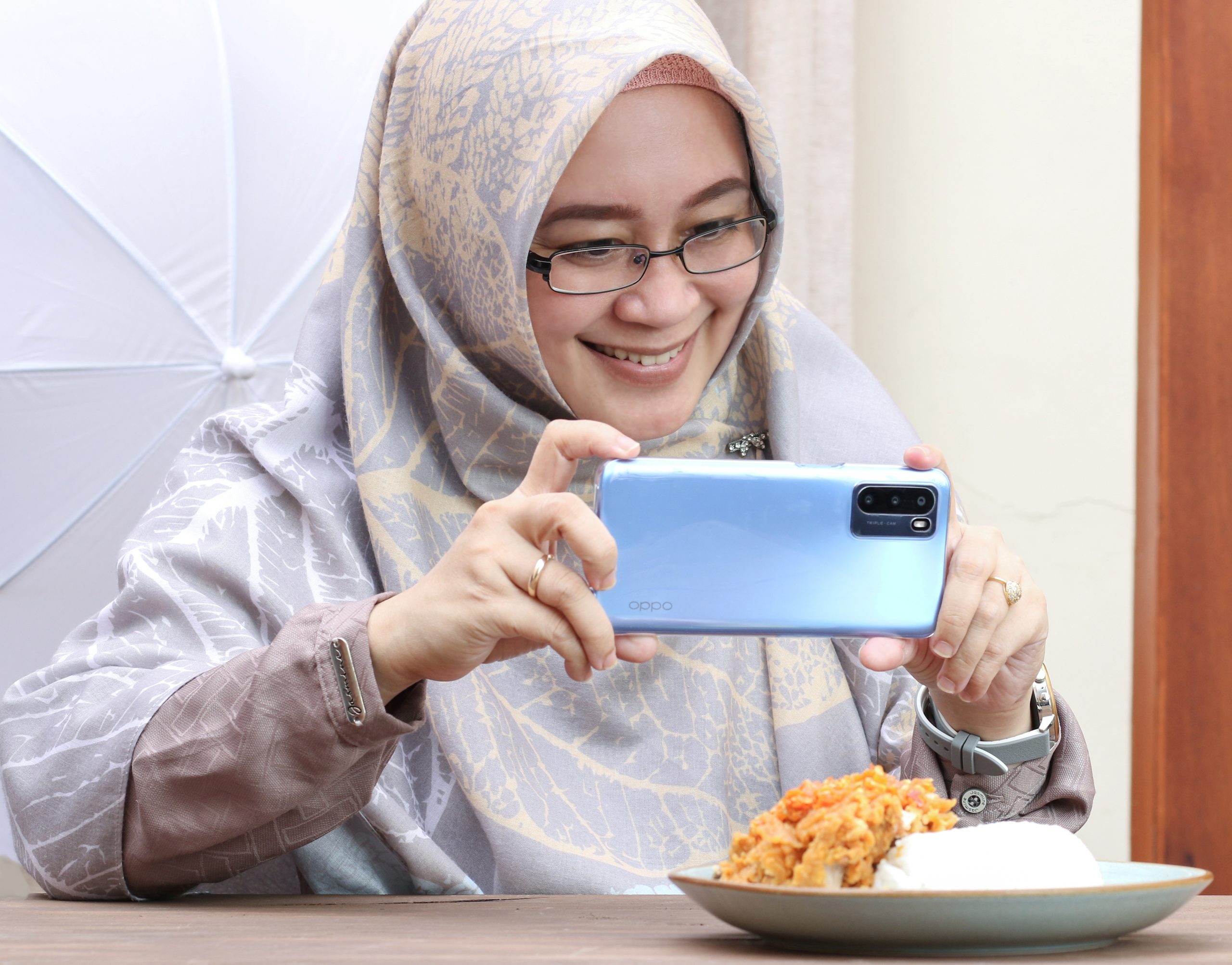 OPPO Dukung Pelaku UMKM Indonesia Berinovasi Melalui Smartphone