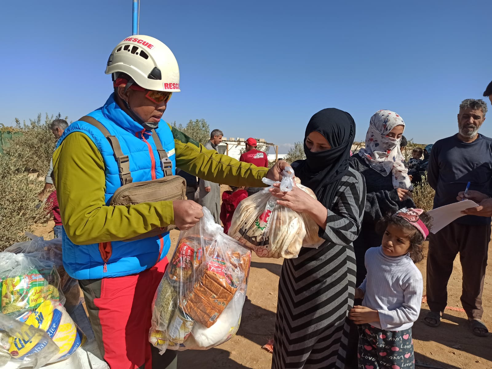 Eko Sulistio Kirim Bantuan Puluhan Ribu Paket Sembako untuk Pengungsi Palestina