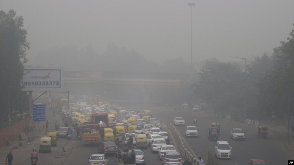 Kabut Asap Tebal Beracun Selimuti Ibu Kota India