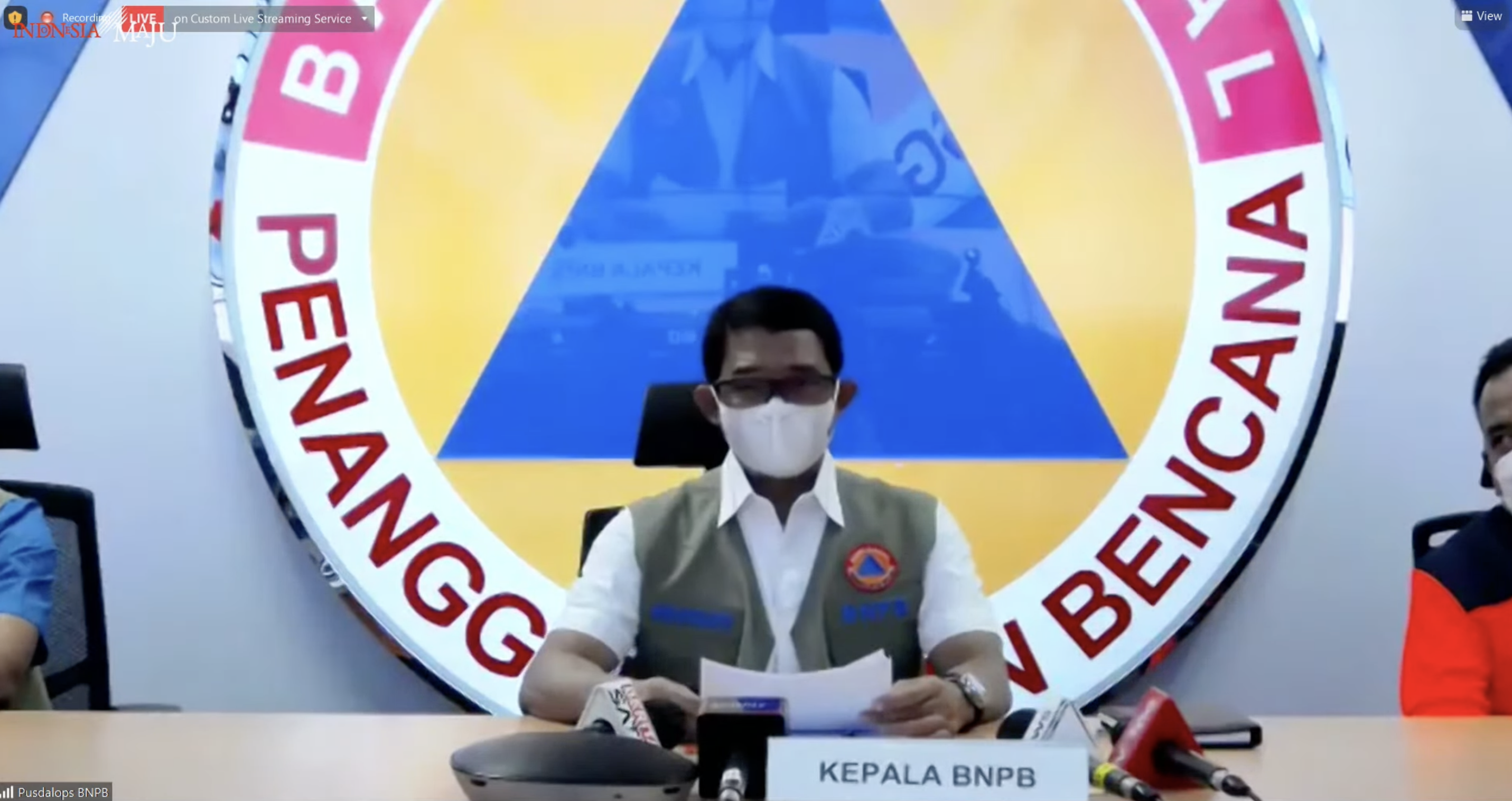 Jokowi Perintahkan Kepala BNPB Pastikan Penanganan Pasca Erupsi Gunung Semeru