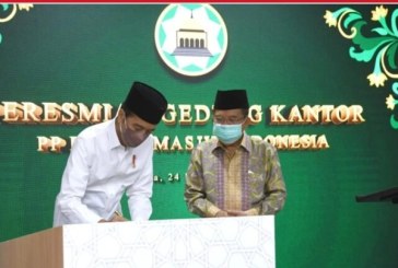 Jokowi Resmikan Gedung Kantor PP DMI di Jakarta