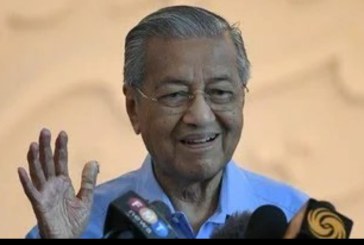 Jadi Heboh! Mahathir Samakan Etnis China dengan Sumpit