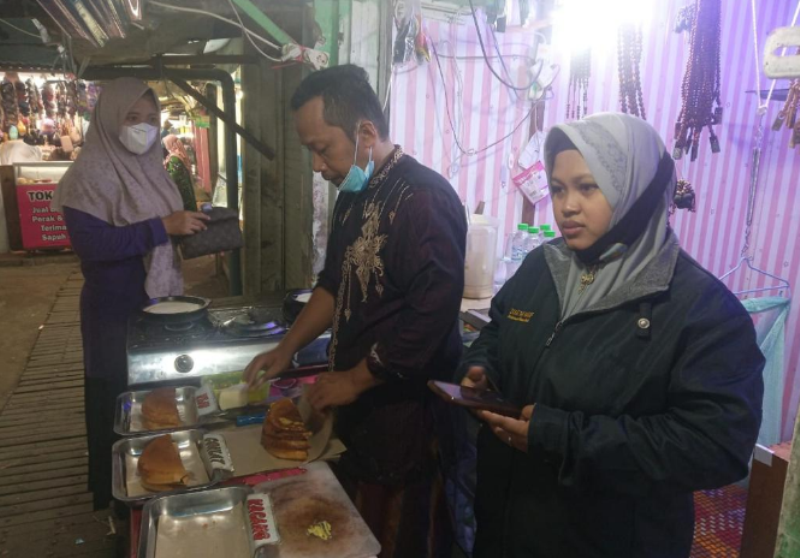 Alhamdulillah, Berkat Bantuan KUA Keuntungan Pedagang Martabak di Banjarmasin Naik 4 Kali Lipat