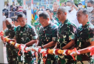 Komandan Kodiklatad Letjen TNI AM Putranto Resmikan Masjid Jami’ Miftahul Huda