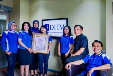 CEO Dafam Hotel Raih Penghargaan Special Award Best CEO Indonesia 2021