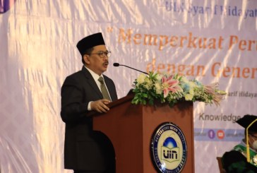 Wisuda UIN Jakarta, Wamenag Zainut Bicara Indonesia Kiblat Pendidikan Islam Dunia