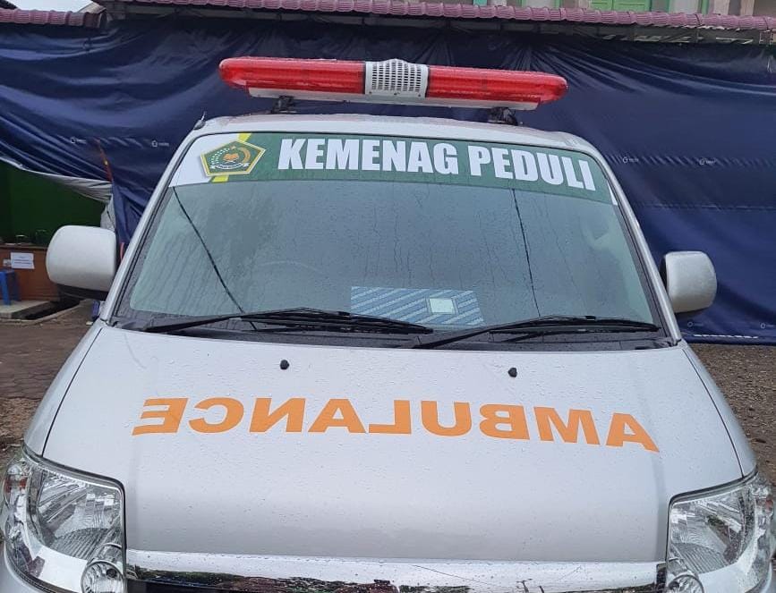 Berkolaborasi dengan IAIN Bukittinggi, Kankemenag Pasaman Barat Luncurkan Ambulans Kemenag Peduli