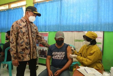 Muhadjir Effendy Minta Masyarakat Lengkapi Vaksin dan Booster untuk Mudik Lebaran 2022