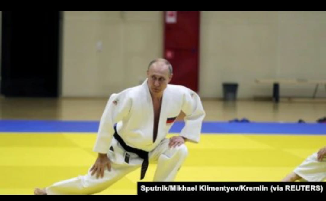 Federasi Taekwondo Dunia Copot Sabuk Hitam Presiden Putin