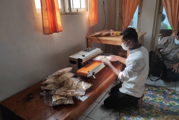 Alhamdulillah, Produk Kerupuk Kulit Sapi Binaan Dompet Dhuafa di Indramayu Dilirik Korea Selatan