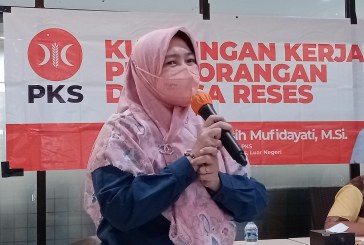 PKS Luncurkan Gerakan 2 Juta Paket Sahur dan Takjil dari Jakarta Hingga Malaysia
