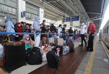 Daop 1 Jakarta Pastikan Seluruh Penumpang Arus Balik ke Jakarta Memenuhi Persyaratan Perjalanan KA