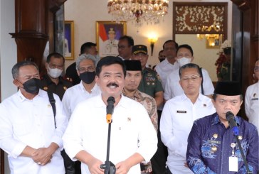 Menteri Hadi Tjahjanto Imbau Pemda untuk Terlibat Langsung dalam Akselerasi PTSL
