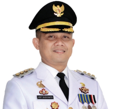 Arif Sugiyanto Bawa Kebumen Makin Manglingi