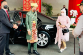 Presiden Jokowi Berbaju Paksian Asal Bangka Belitung di Gedung Nusantara
