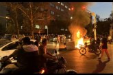 Demo di Iran Memanas: 17 Orang Tewas, Kantor Polisi Dibakar