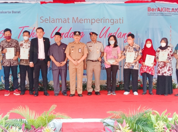 BPN Jakarta Barat Bagi-bagi Sertifkat Tanah di Hantaru 2022