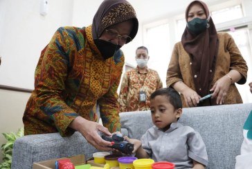 Berangan-angan Jadi Ustaz, Bocah Penderita Tulang Rapuh Ini Ingin Anak-anak Lain Tak Patah Semangat