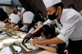 Alihkan Perhatian dari Main Gadget, Yuk Ajak Anak Belajar Buat Sushi