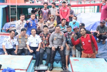 Irjen Fadil Imran Buka Pelatihan Basic Safety Training pada Nelayan Pesisir Jakarta