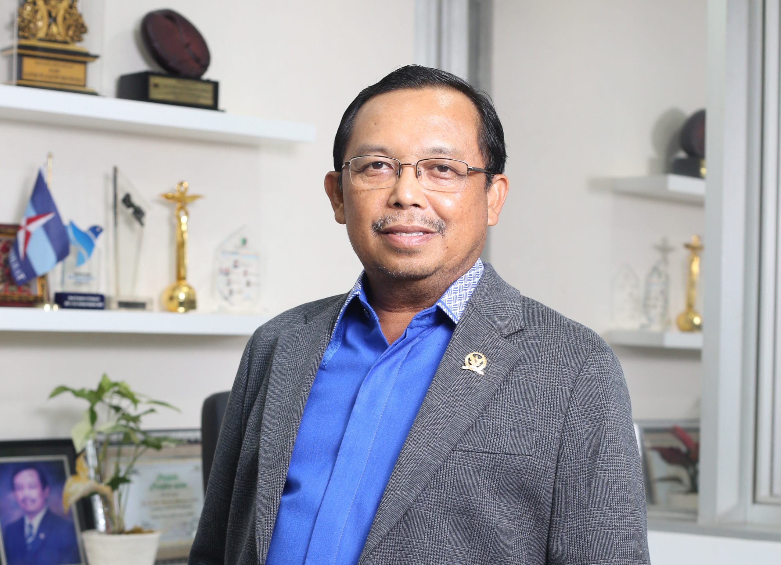 Politik yang Mengantarkan Herman Khaeron pada Kesuksesan