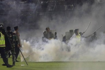 Polri Klaim Tak Lagi Gunakan Gas Air Mata untuk Pengamanan Laga Sepak Bola