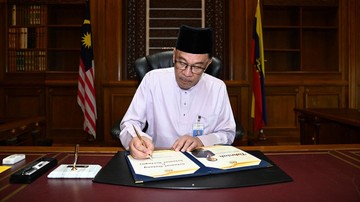 Tolak Gaji PM Malaysia, Anwar Ibrahim Bakal Pangkas Gaji Menteri