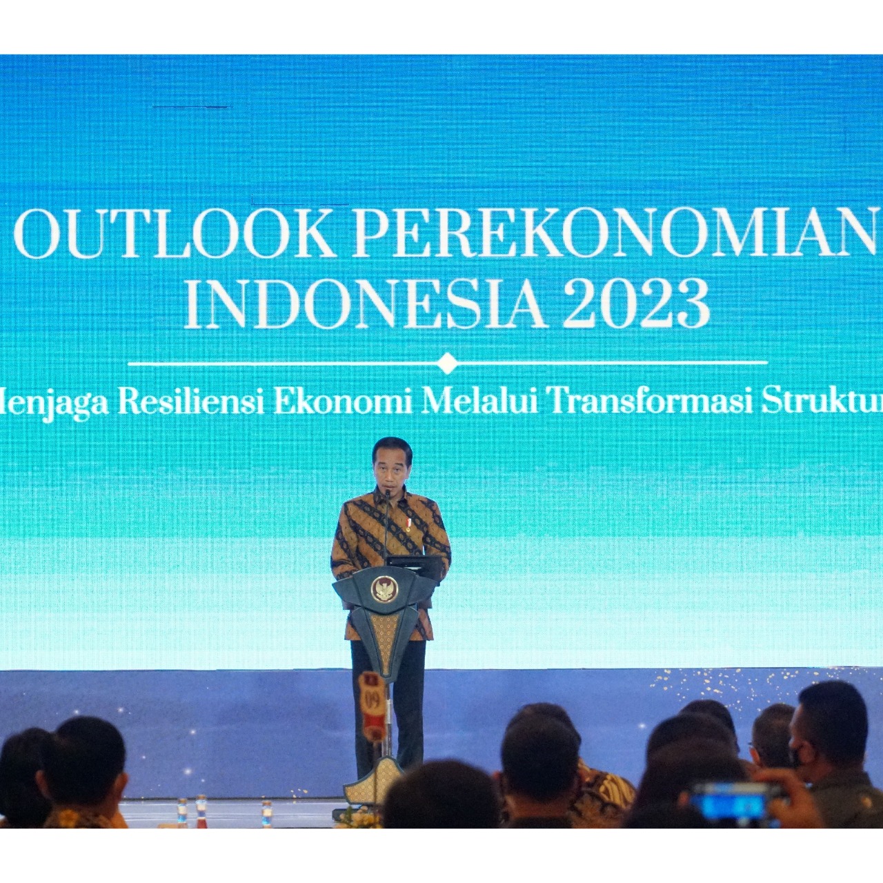 Outlook Perekonomian Indonesia 2023, Presiden Instruksikan Menteri ATR/BPN Mereformasi Struktural