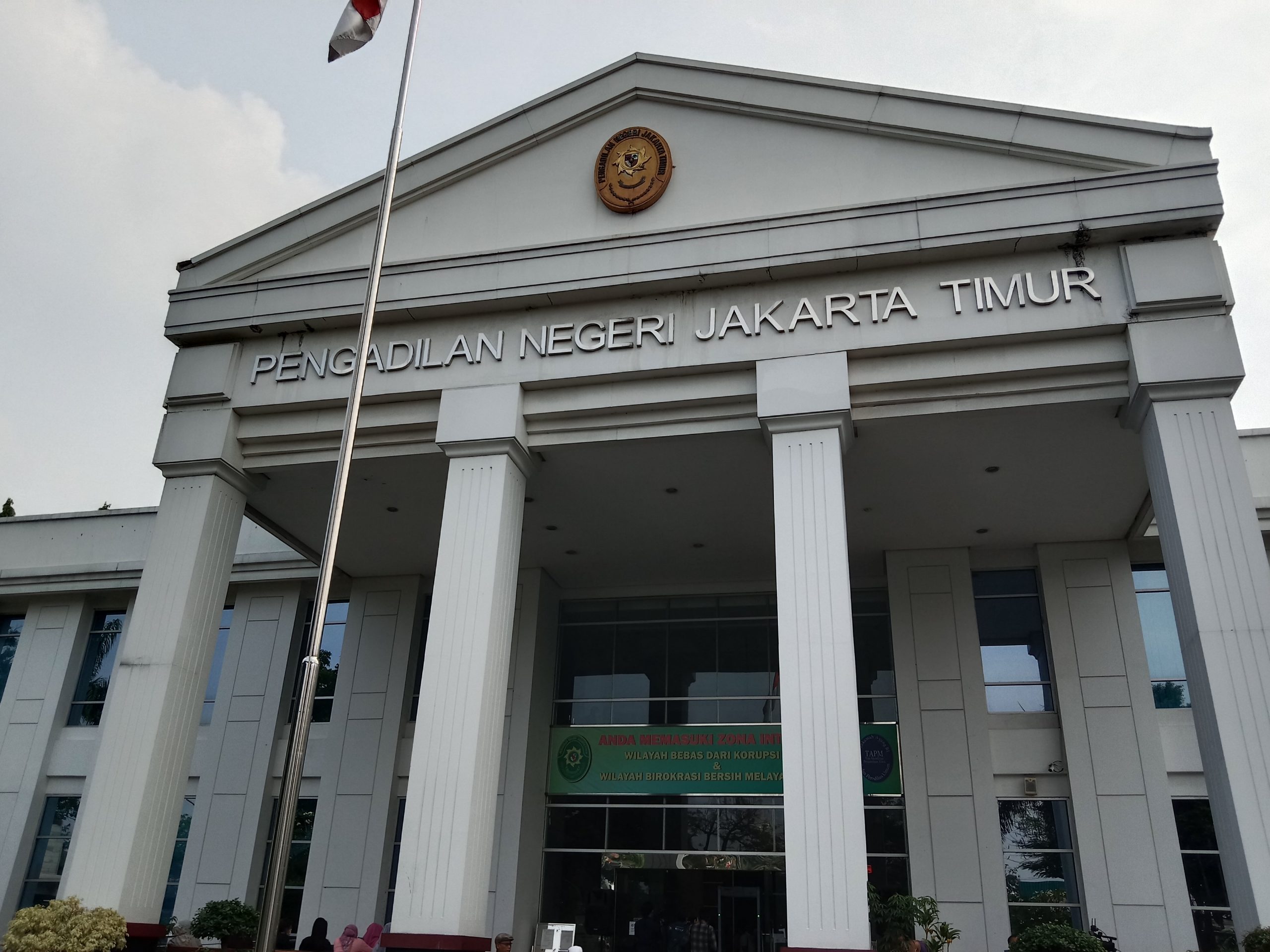 Ustaz Anung Al-Hamat Dilarikan ke RS Polri Kramat Jati saat Sidang Pembacaan Pleidoi