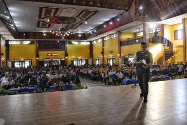Anies Singgung Soal Rasa Keadilan di Rumah Adat Melayu Pontianak