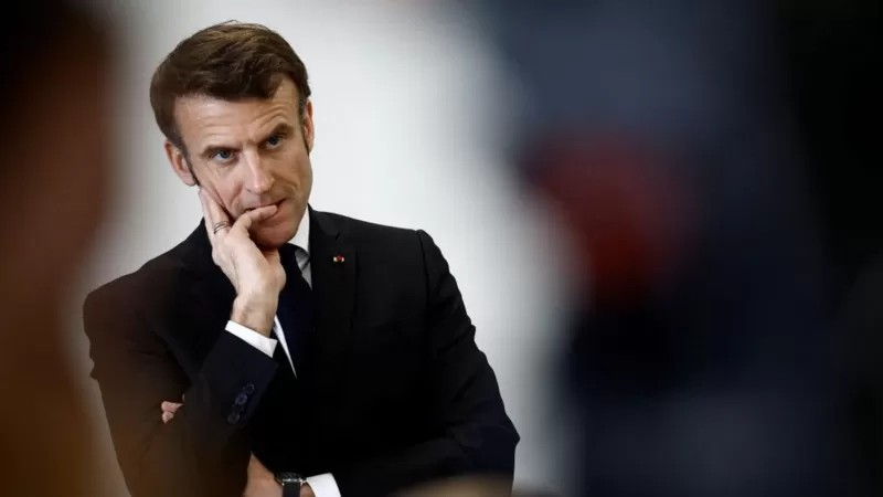 Setelah Didemo Ribuan Massa, Presiden Perancis Hadapi Mosi Tidak Percaya